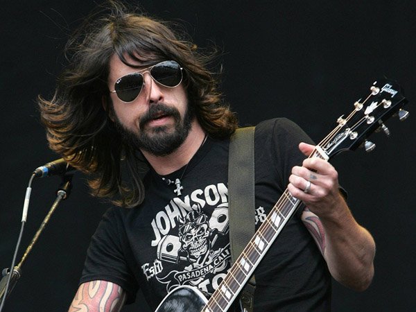foo-fighters-dave-grohl1 Дэйв Грол лично опроверг слухи о распаде группы Foo Fighters