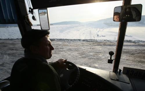 3. Водитель автобусов Женщинам запрещено работать водителями автобусов более чем на 14 посадочных мест. Ограничение не касается городского и пригородного транспорта.