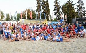 Мужская и женская сборные России по пляжному регби выиграли Чемпионат Европы