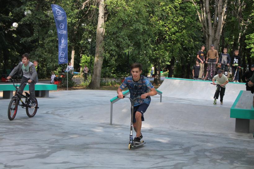 В Звенигороде открылся новый скейт парк