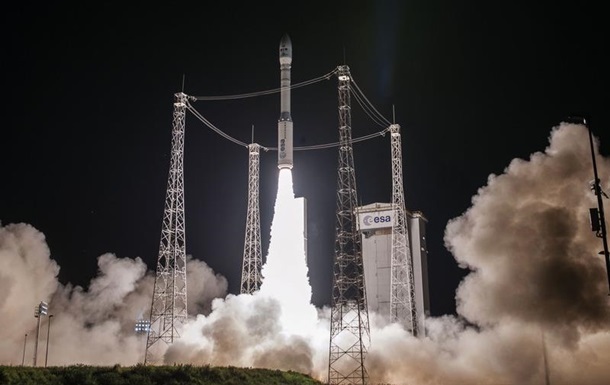 Запуск ракеты Vega со спутником ОАЭ завершился неудачей