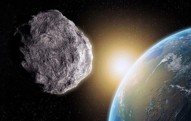 К Земле летит большой астероид