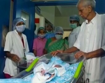 74-летняя женщина родила двойню после ЭКО 74-летняя женщина родила двойню после ЭКО