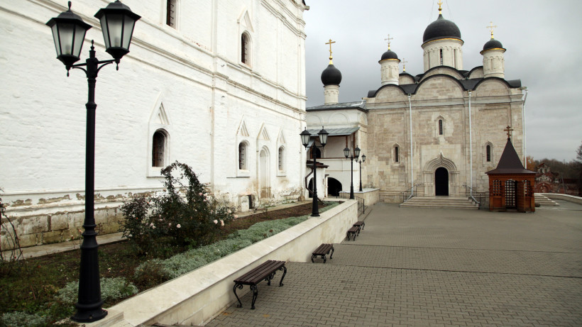 Введенский Владычный монастырь в Серпухове