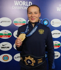 Инна Тражукова – чемпионка мира по борьбе в категории до 65 кг, Любовь Овчарова (до 59 кг) – серебряный призёр
