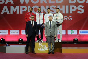 Павел Колобков поздравил российских боксёров с успешным выступлением на домашнем Чемпионате мира