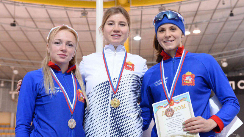 Конькобежцы из Московской области завоевали четыре медали на первом этапе Кубка России