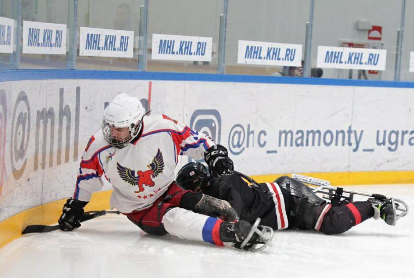 Следж-хоккейный клуб «Феникс» с победы стартовал в новом сезоне чемпионата России