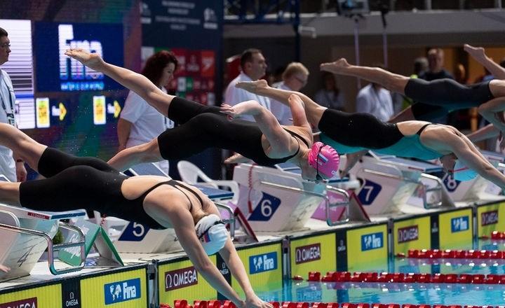 Ольга Антропова из Дмитрова побила юношеский рекорд России по плаванию