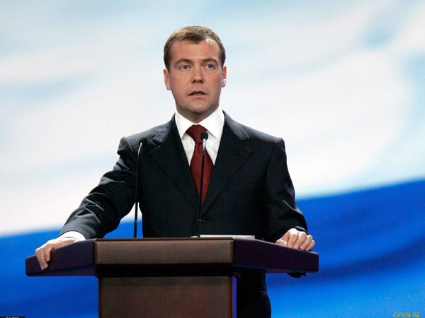 Медведев_1 Медведев предлагает сурово наказывать за «чернобыли»