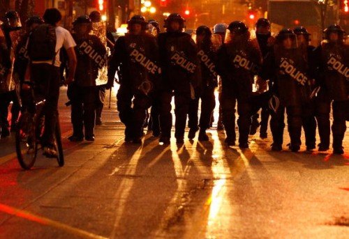 Более 600 демонстрантов арестованы за беспорядки в Торонто, где прошел саммит G20