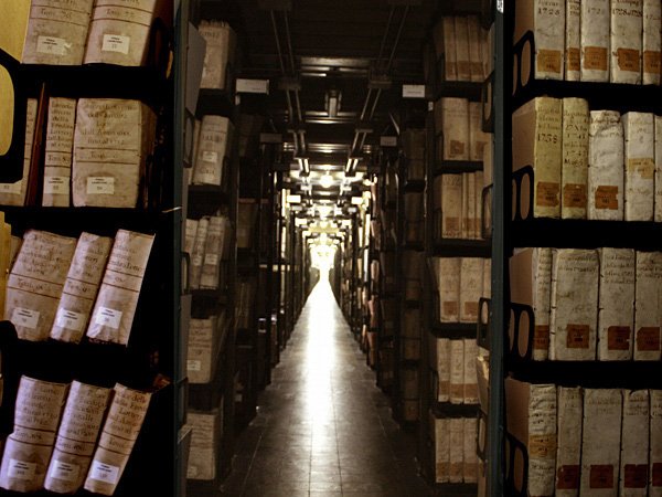 vgsz94kn Ватикан открывает секретные архивы для прихожан