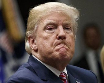 Президент США назвал Луну частью Марса Президент США назвал Луну частью Марса