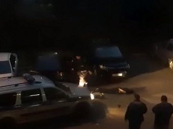 В Москве три налетчика расстреляли бизнесмена (ВИДЕО) В Москве три налетчика расстреляли бизнесмена (ВИДЕО)