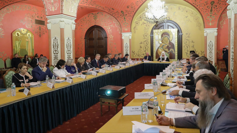 Губернатор принял участие в заседании Попечительского совета Свято-Троицкой Сергиевой лавры