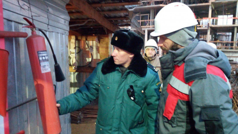 Главгосстройнадзор проверил соблюдение пожарных норм на стройплощадке в Ленинском округе