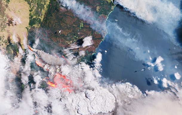 Масштабные пожары в Австралии показали с борта МКС