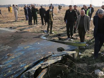 Опубликовано новое видео крушения украинского Boeing в Иране Опубликовано новое видео крушения украинского Boeing в Иране