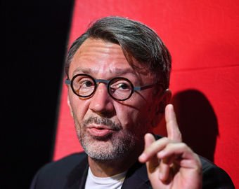 Сергей Шнуров посвятил стихотворение коронавирусу Сергей Шнуров посвятил стихотворение коронавирусу