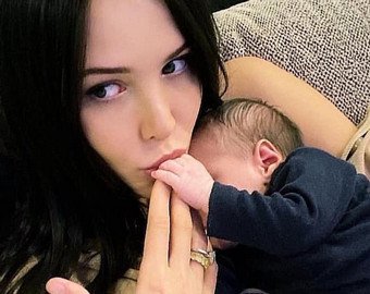 Анастасия Решетова впервые показала лицо сына Тимати Анастасия Решетова впервые показала лицо сына Тимати