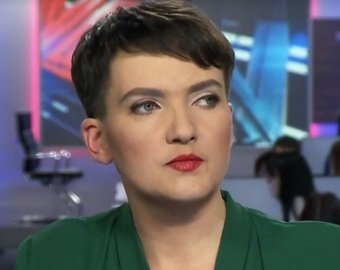 Надежда Савченко искупалась в океане в вечернем платье Надежда Савченко искупалась в океане в вечернем платье