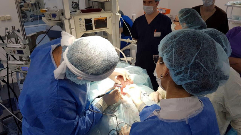 Щелковские врачи спасли новорожденного с гигантской опухолью