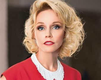 54-летняя Марина Зудина шокировала поклонников новым образом 54-летняя Марина Зудина шокировала поклонников новым образом
