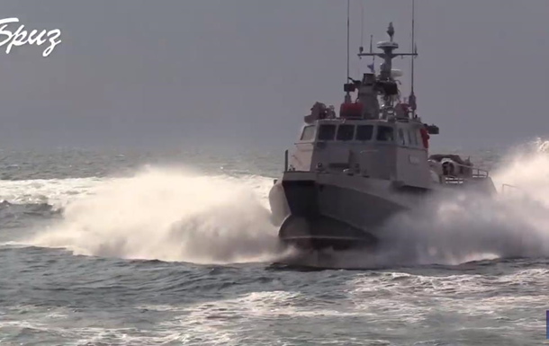 Испытания боевых катеров ВМС показали на видео