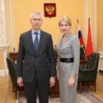 Олег Матыцин и президент Федерации санного спорта Наталья Гарт обсудили вопросы развития санного спорта