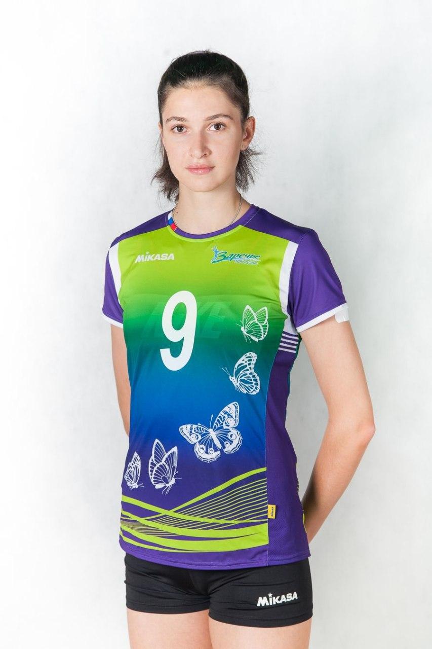 Чемпионка Европы по волейболу Виктория Руссу провела онлайн-тренировку «Живу Спортом»