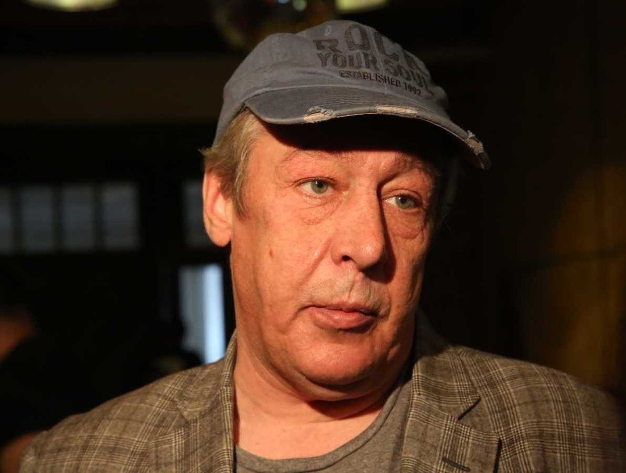 «Распродает жилье»: у Михаила Ефремова кончились деньги