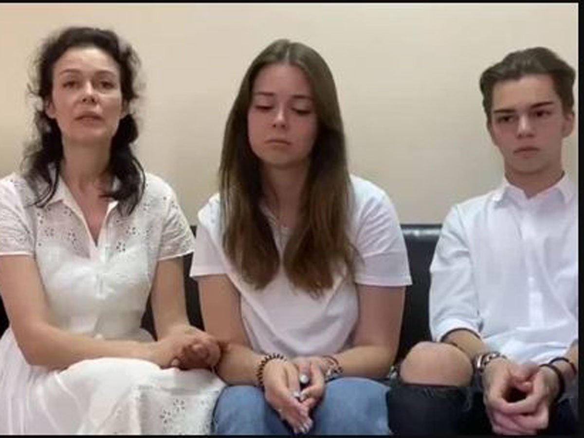 Жена Чайки жалуется на угрозы