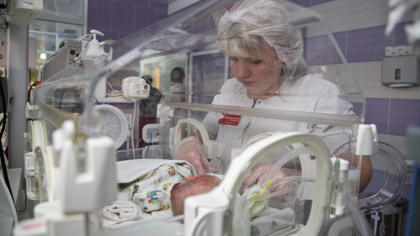 Щелковские врачи спасли новорожденную с редкой патологией