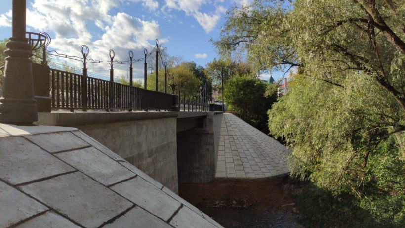 Мост и дорогу отремонтировали на улице Чайковского в Клину
