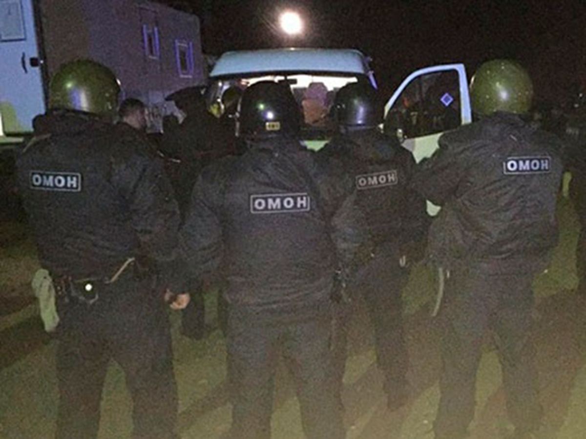 Подозреваемого в убийстве трех человек нашли мертвым