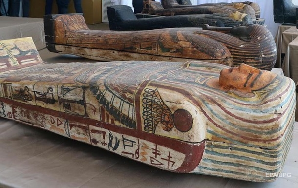 В Египте в гробницах нашли 59 саркофагов с мумиями
