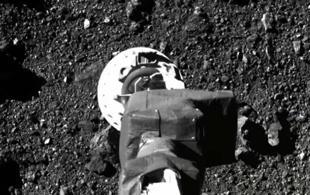 В NASA показали первые кадры поверхности астероида