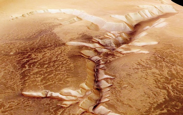 Ученые назвали возможную причину исчезновения воды на Марсе