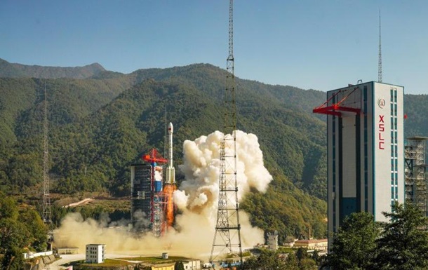 Китай успешно запустил спутник зондирования Земли