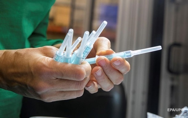 Китайска COVID-вакцина показала 97% эффективности