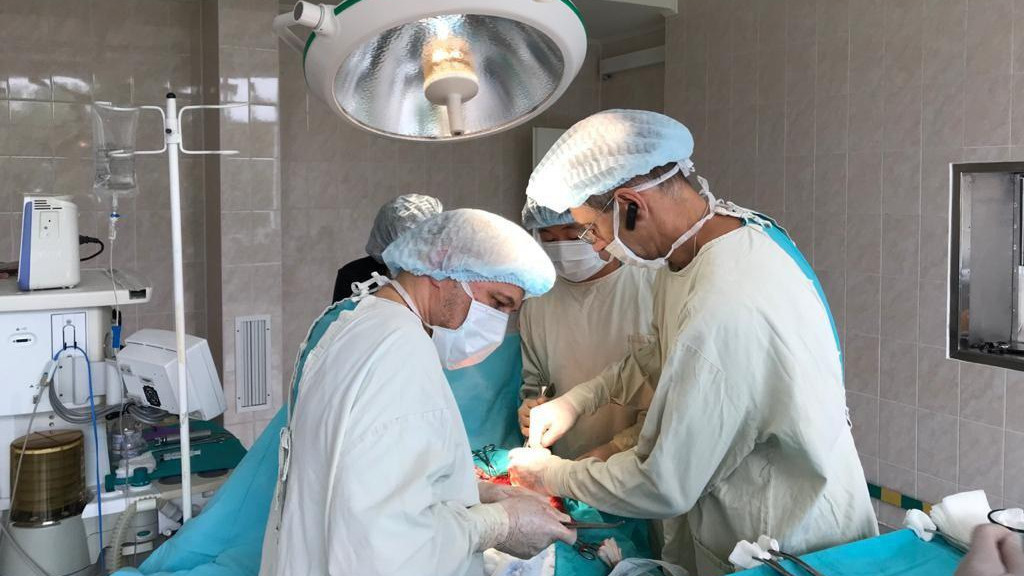 Красногорские врачи восстановили пациенту поврежденные нервы кисти