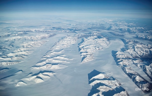 Ледяной щит Гренландии катастрофически тает − ученые
