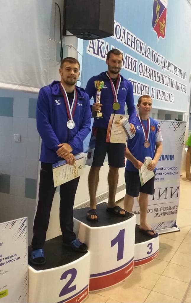 Спортсмены из Подмосковья завоевали 9 медалей на всероссийских соревнованиях по прыжкам в воду