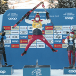 Александр Большунов второй год подряд выигрывает многодневную лыжную гонку «Тур де ски», Юлия Ступак - вторая, Денис Спицов - третий в общих зачётах