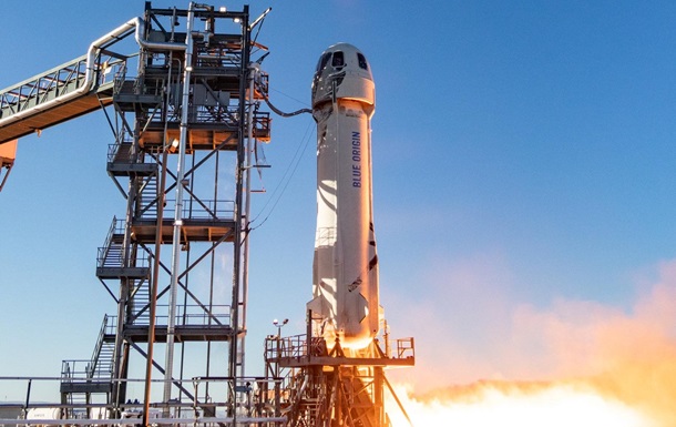 Blue Origin успешно запустила пассажирскую ракету