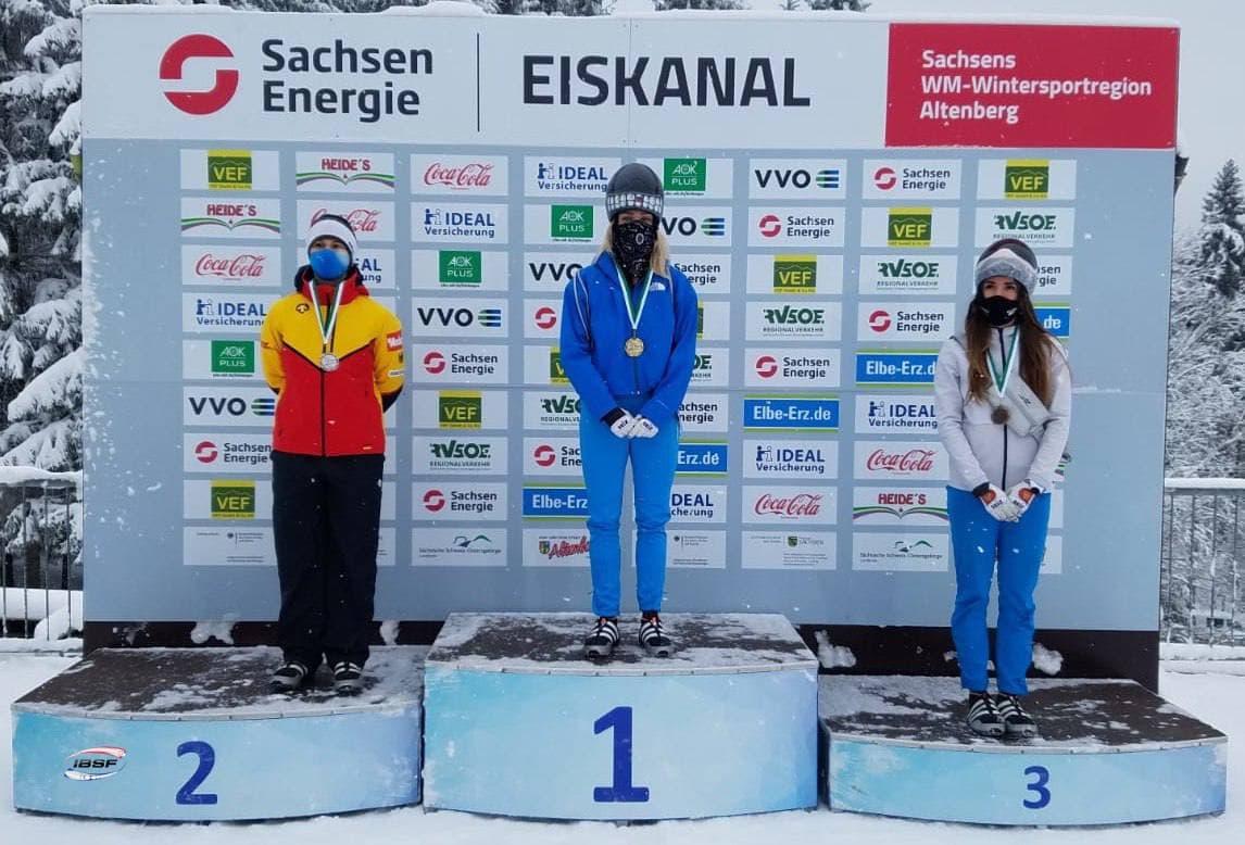 Елена Никитина завоевала золото интерконтинентального кубка по скелетону
