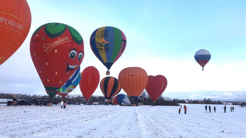 В Дмитрове состоялся фестиваль тепловых аэростатов «Яблоки на Снегу»
