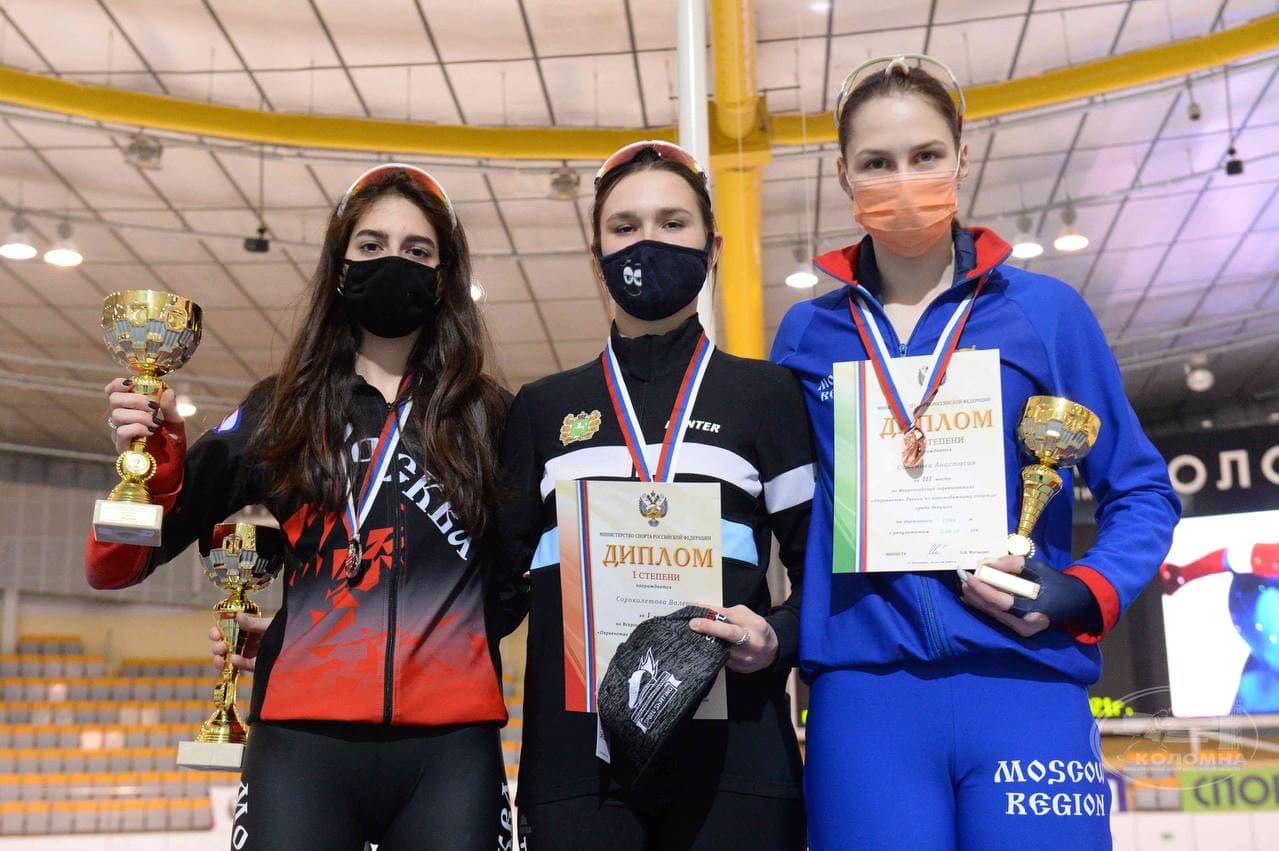 Подмосковные конькобежцы завоевали 11 медалей на первенстве России