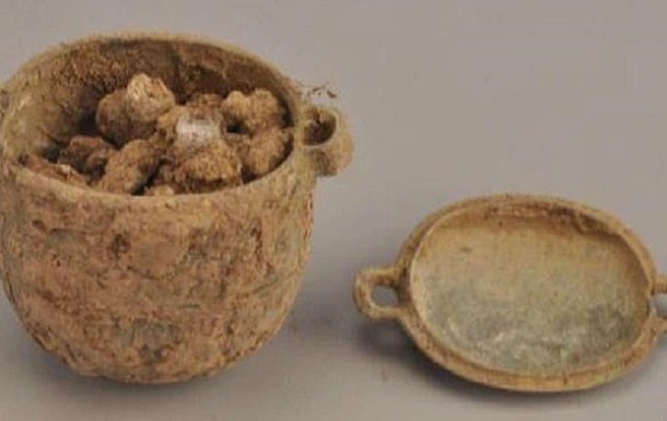 В Китае найден крем для лица, которому 2700 лет