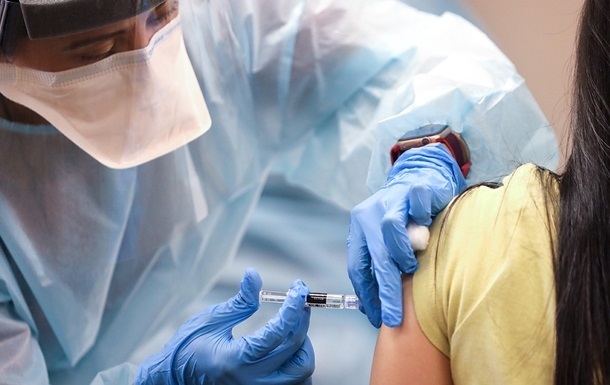 Доказана эффективность вакцин от Pfizer и Moderna в реальных условиях